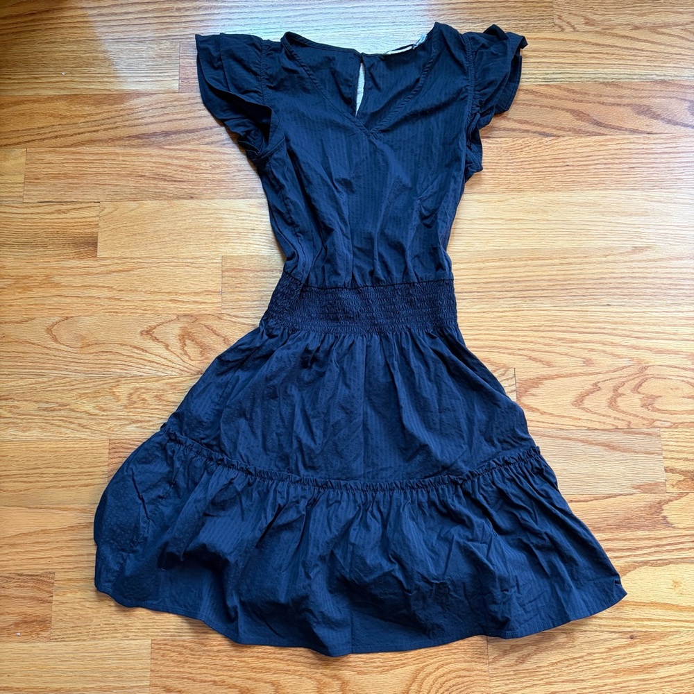 Vineyard Vines Harbor Smocked Waist Dress in black size XXS